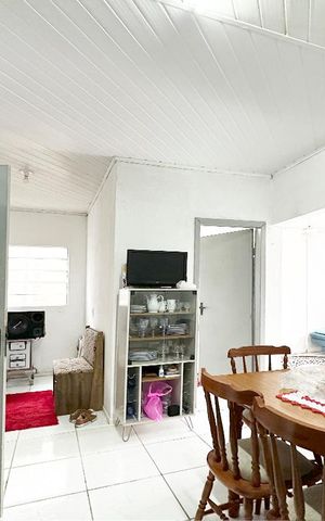 Casa à venda com 78m², 2 quartos e 1 vagaCozinha