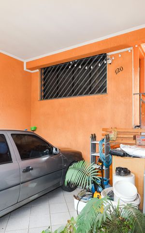 Casa à venda com 90m², 3 quartos e 2 vagas Casa à venda com 90m², 3 quartos e 2 vagasGaragem