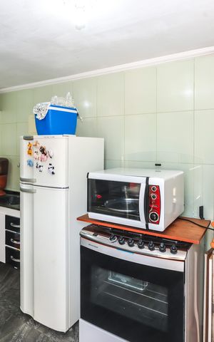 Casa à venda com 90m², 3 quartos e 2 vagas Casa à venda com 90m², 3 quartos e 2 vagasÁrea gourmet