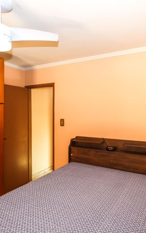 Casa à venda com 90m², 3 quartos e 2 vagas Casa à venda com 90m², 3 quartos e 2 vagasQuarto 1