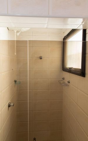 Apartamento à venda com 70m², 2 quartos e 1 vaga Apartamento à venda com 70m², 2 quartos e 1 vagaBanheiro Social
