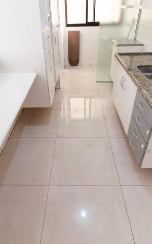 Apartamento à venda com 70m², 2 quartos e 1 vaga Apartamento à venda com 70m², 2 quartos e 1 vagaCozinha