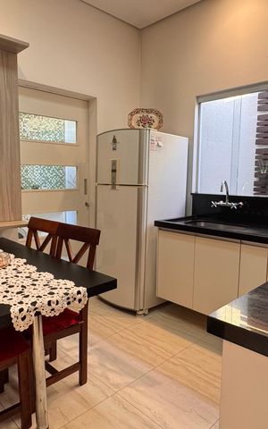 Casa de condomínio à venda com 207m², 3 quartos e 4 vagas Casa de condomínio à venda com 207m², 3 quartos e 4 vagasCozinha