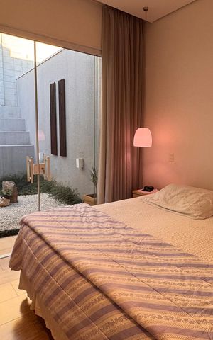Casa de condomínio à venda com 207m², 3 quartos e 4 vagas Casa de condomínio à venda com 207m², 3 quartos e 4 vagasSuíte 3