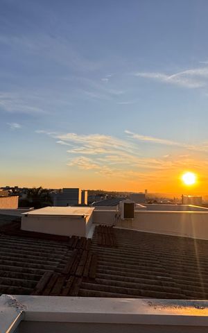 Casa de condomínio à venda com 207m², 3 quartos e 4 vagas Casa de condomínio à venda com 207m², 3 quartos e 4 vagasSolário