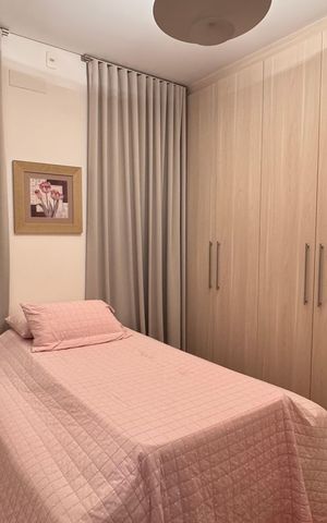 Casa de condomínio à venda com 207m², 3 quartos e 4 vagas Casa de condomínio à venda com 207m², 3 quartos e 4 vagasSuíte 2