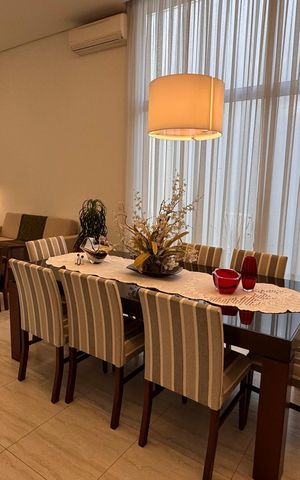 Casa de condomínio à venda com 207m², 3 quartos e 4 vagas Casa de condomínio à venda com 207m², 3 quartos e 4 vagasSala de Jantar
