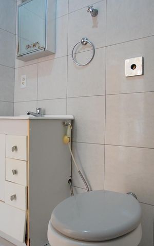 Apartamento à venda com 60m², 2 quartos e sem vagaBanheiro
