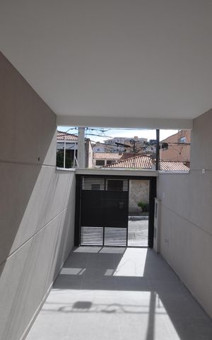 Casa à venda com 115m², 3 quartos e 2 vagasVista da Sala
