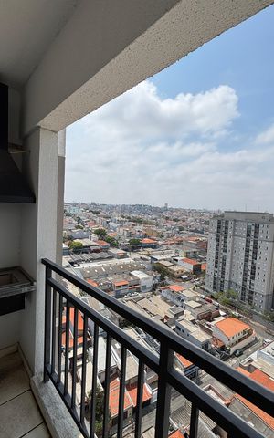 Apartamento à venda com 54m², 2 quartos e 1 vaga Apartamento à venda com 54m², 2 quartos e 1 vagaVaranda