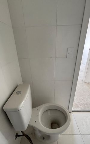 Apartamento à venda com 54m², 2 quartos e 1 vaga Apartamento à venda com 54m², 2 quartos e 1 vagaBanheiro