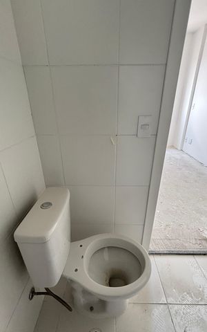 Apartamento à venda com 54m², 2 quartos e 1 vaga Apartamento à venda com 54m², 2 quartos e 1 vagaBanheiro da Suíte