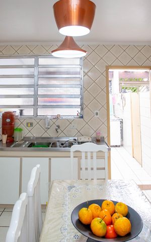 Casa à venda com 135m², 2 quartos e 2 vagasCozinha