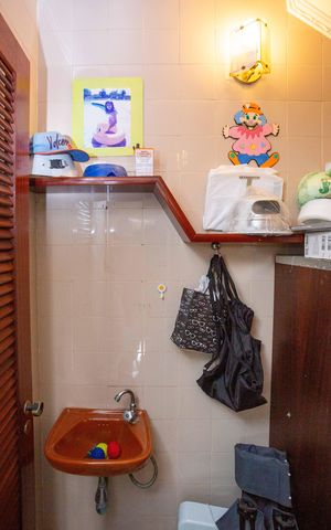 Casa à venda com 135m², 2 quartos e 2 vagasLavabo 2