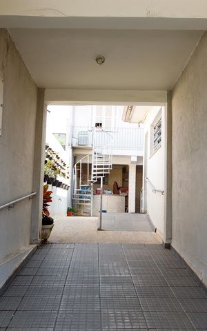 Casa à venda com 251m², 2 quartos e 2 vagasCorredor