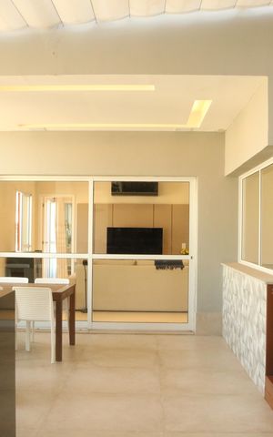Apartamento à venda com 255m², 4 quartos e 4 vagasCobertura