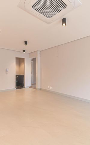 Apartamento à venda com 105m², 2 quartos e 2 vagasSala