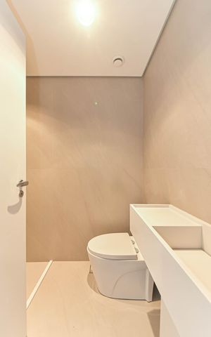 Apartamento à venda com 105m², 2 quartos e 2 vagasBanheiro da Suíte 2