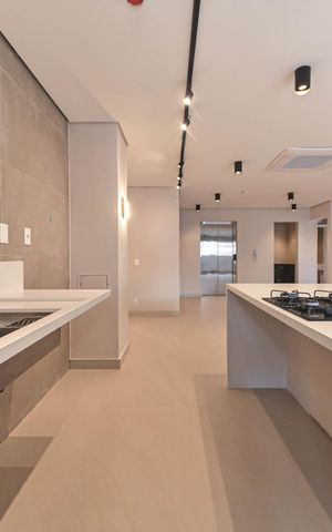Apartamento à venda com 105m², 2 quartos e 2 vagasCozinha