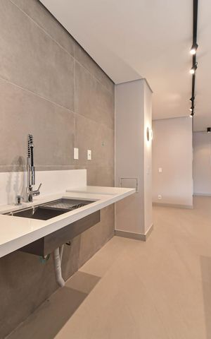 Apartamento à venda com 105m², 2 quartos e 2 vagasCozinha