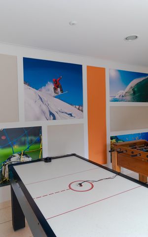 Apartamento à venda com 100m², 2 quartos e 1 vaga Apartamento à venda com 100m², 2 quartos e 1 vagaÁrea comum - Salão de Jogos