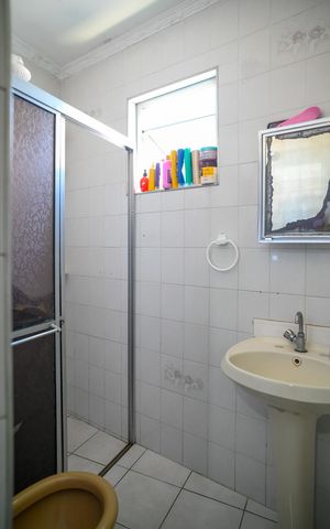 Casa à venda com 125m², 3 quartos e 2 vagas Casa à venda com 125m², 3 quartos e 2 vagasBanheiro - Casa 1