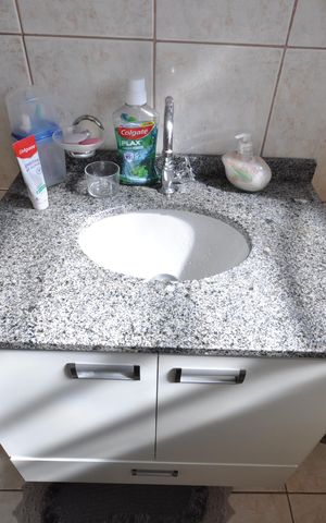 Casa à venda com 125m², 3 quartos e 2 vagasBanheiro social