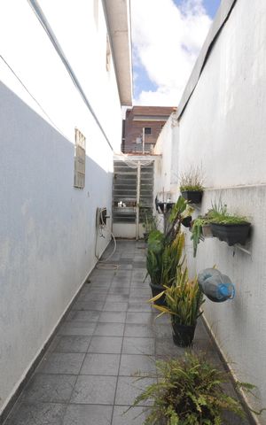 Casa à venda com 125m², 3 quartos e 2 vagasQuintal