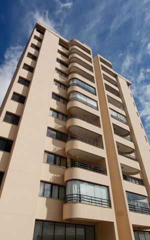 Apartamento à venda com 90m², 2 quartos e 2 vagasFachada