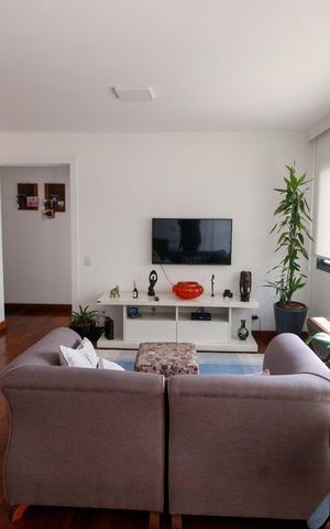 Apartamento à venda com 90m², 2 quartos e 2 vagasSala