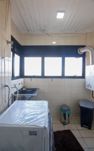 Apartamento à venda com 90m², 2 quartos e 2 vagasÁrea de Serviço