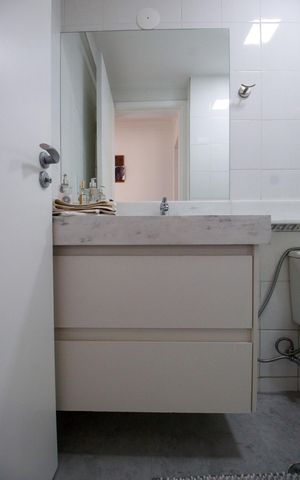 Apartamento à venda com 90m², 2 quartos e 2 vagasBanheiro