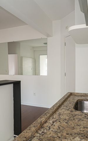 Apartamento para alugar com 55m², 2 quartos e 1 vaga Apartamento para alugar com 55m², 2 quartos e 1 vagaCozinha