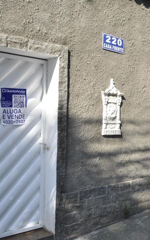 Casa à venda com 327m², 4 quartos e 1 vagaFachada