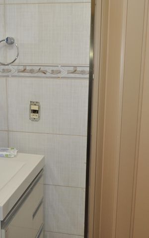 Casa à venda com 327m², 4 quartos e 1 vagaBanheiro da Suíte 2