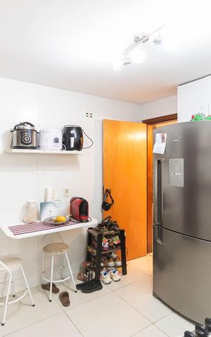 Apartamento à venda com 130m², 3 quartos e 2 vagasCozinha