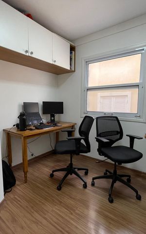Casa de condomínio à venda com 220m², 4 quartos e 2 vagas Casa de condomínio à venda com 220m², 4 quartos e 2 vagasQuarto 3