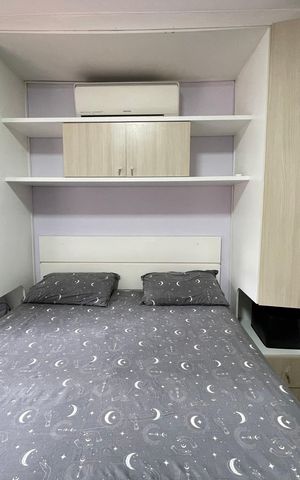 Casa de condomínio à venda com 220m², 4 quartos e 2 vagas Casa de condomínio à venda com 220m², 4 quartos e 2 vagasSuíte