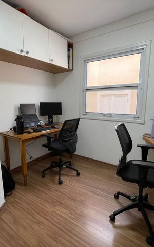 Casa de condomínio à venda com 220m², 4 quartos e 2 vagas Casa de condomínio à venda com 220m², 4 quartos e 2 vagasQuarto 3