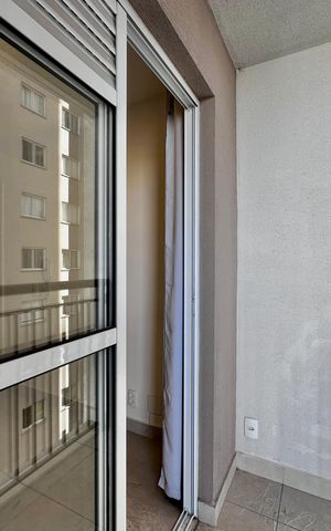 Apartamento à venda com 27m², 1 quarto e sem vaga Apartamento à venda com 27m², 1 quarto e sem vagaSacada da Sala