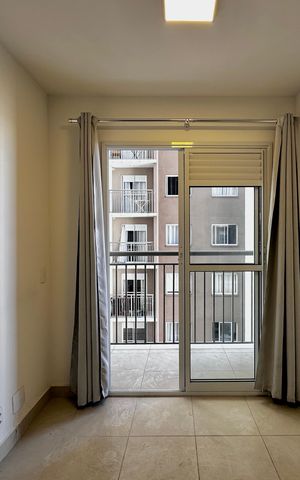 Apartamento à venda com 27m², 1 quarto e sem vaga Apartamento à venda com 27m², 1 quarto e sem vagaSala