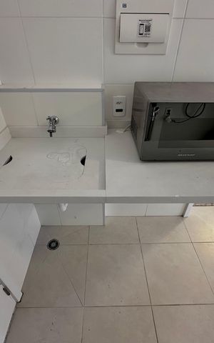 Apartamento à venda com 27m², 1 quarto e sem vaga Apartamento à venda com 27m², 1 quarto e sem vagaÁrea de Serviço