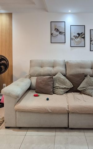 Casa de condomínio à venda com 110m², 3 quartos e 2 vagasSala