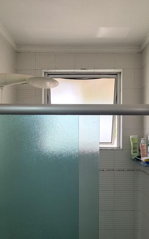 Casa de condomínio à venda com 110m², 3 quartos e 2 vagasBanheiro Social