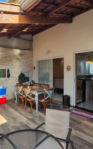 Casa de condomínio à venda com 110m², 3 quartos e 2 vagasÁrea de Serviço
