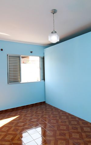 Casa para alugar com 250m², 2 quartos e 1 vagaQuarto 1