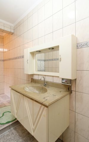 Casa para alugar com 250m², 2 quartos e 1 vagaBanheiro