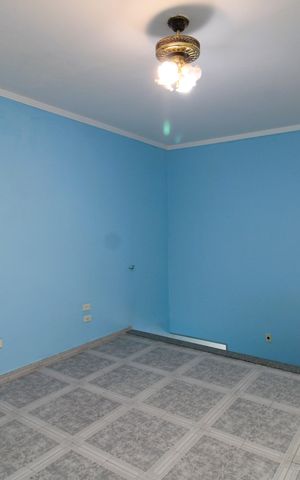 Casa para alugar com 250m², 2 quartos e 1 vagaSala