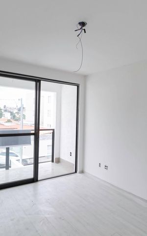 Casa à venda com 181m², 3 quartos e 2 vagas Casa à venda com 181m², 3 quartos e 2 vagasSuíte
