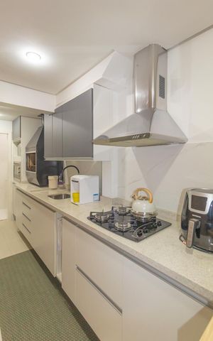 Casa de condomínio à venda com 88m², 3 quartos e 2 vagas Casa de condomínio à venda com 88m², 3 quartos e 2 vagasCozinha